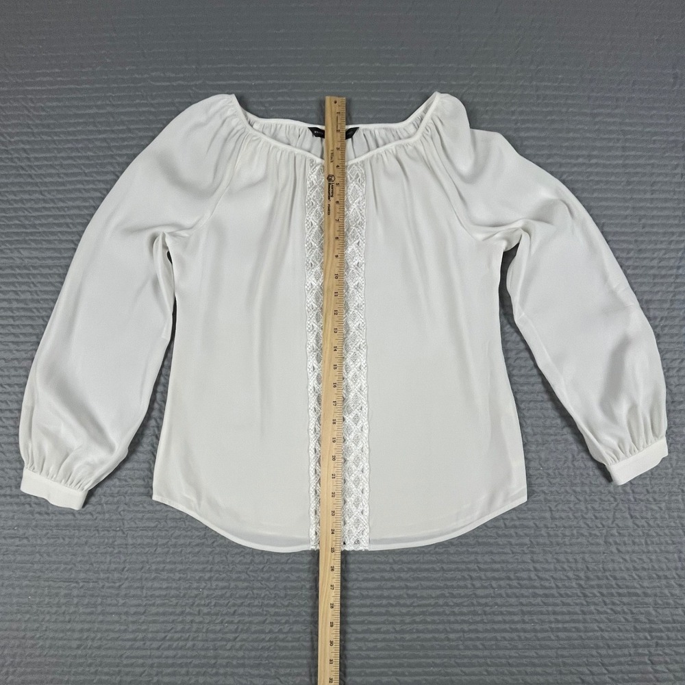 White House Black Market White Lace Front Long Sleeve Blouse Size 6 Top - Picture 6 of 10